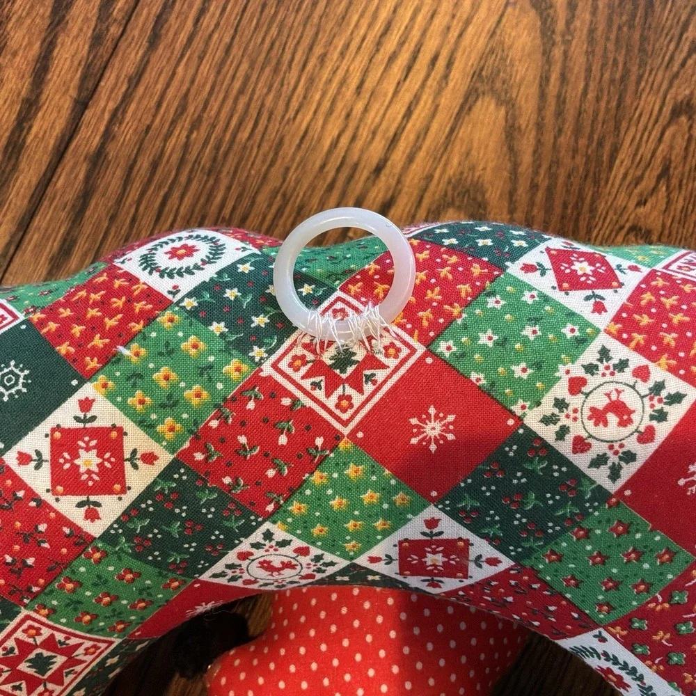 Vintage Handmade CHRISTMAS MOUSE Wreath KITSCHY‎ Fabric Stuffed Plush - EUC